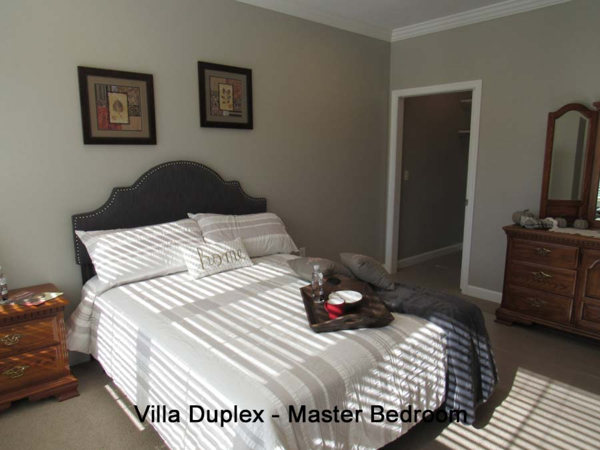 Villa-Duplex_39_Master-Bedroom-2-0001.jpg Villa-Duplex_39_Master-Bedroom-2-0001.jpg